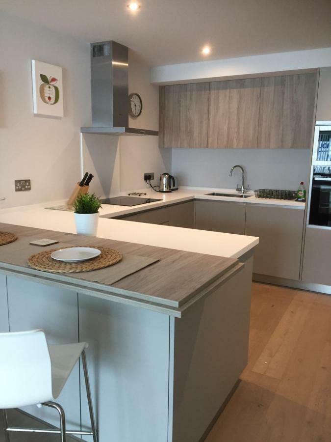Saltwater Suites At Fistral New Quay Eksteriør billede