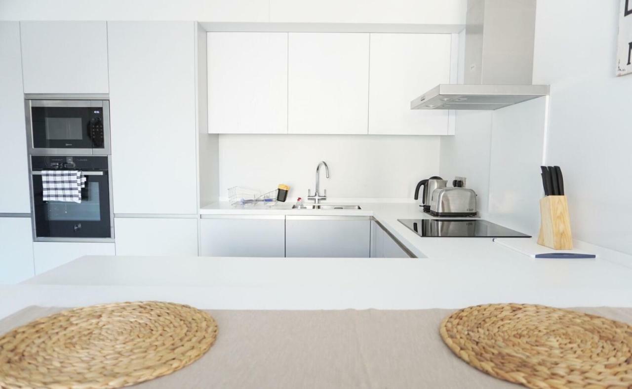 Saltwater Suites At Fistral New Quay Eksteriør billede